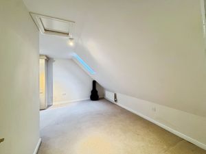 Photo 2- click for photo gallery